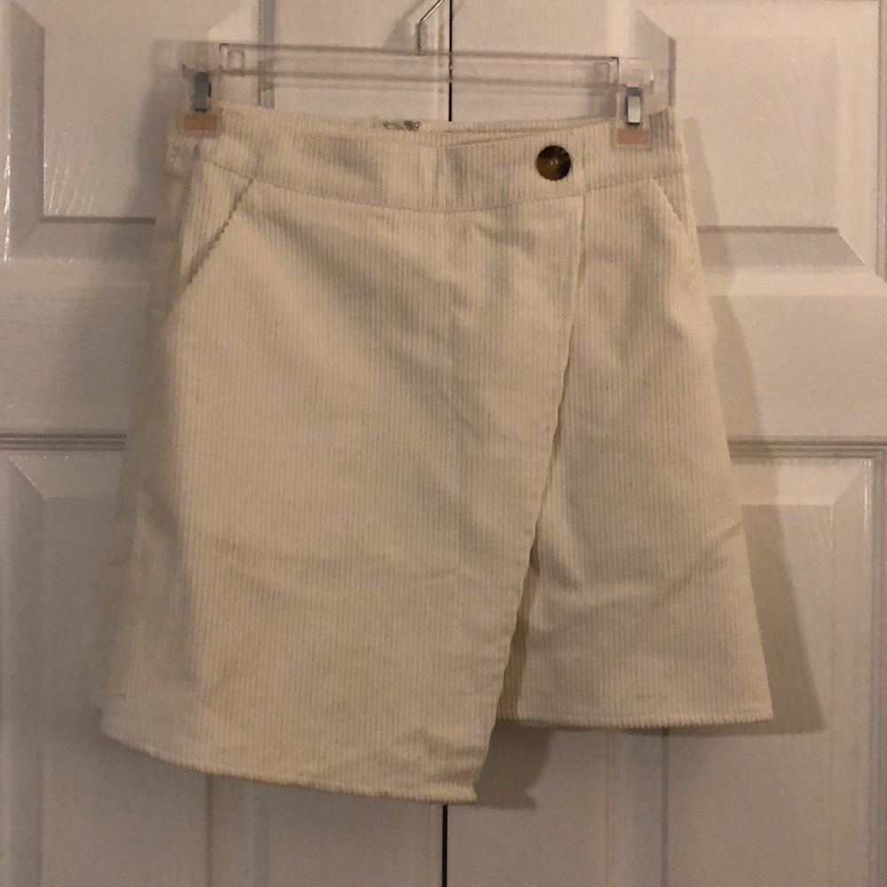 Corduroy mini skirt